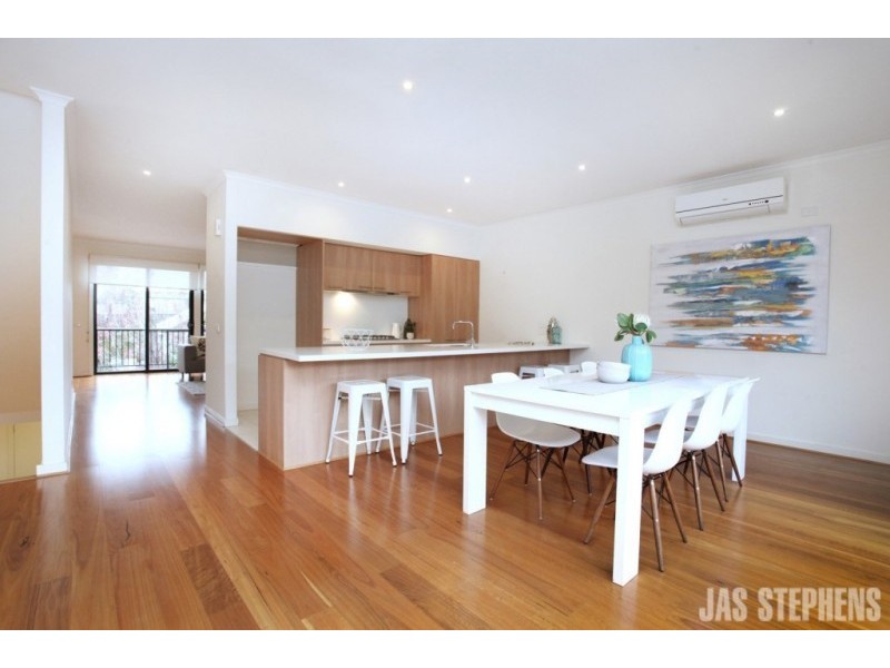 39 Warleigh Road, Footscray VIC 3011