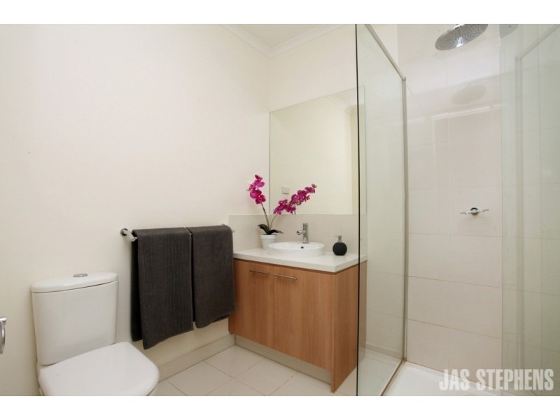 39 Warleigh Road, Footscray VIC 3011