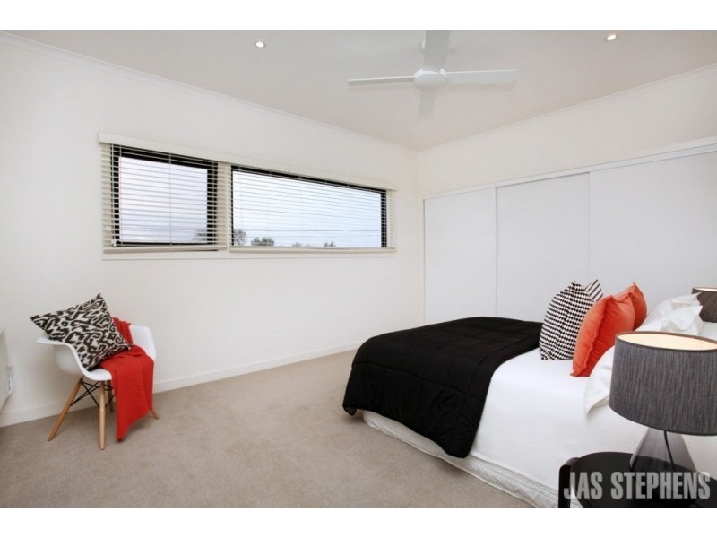 39 Warleigh Road, Footscray VIC 3011