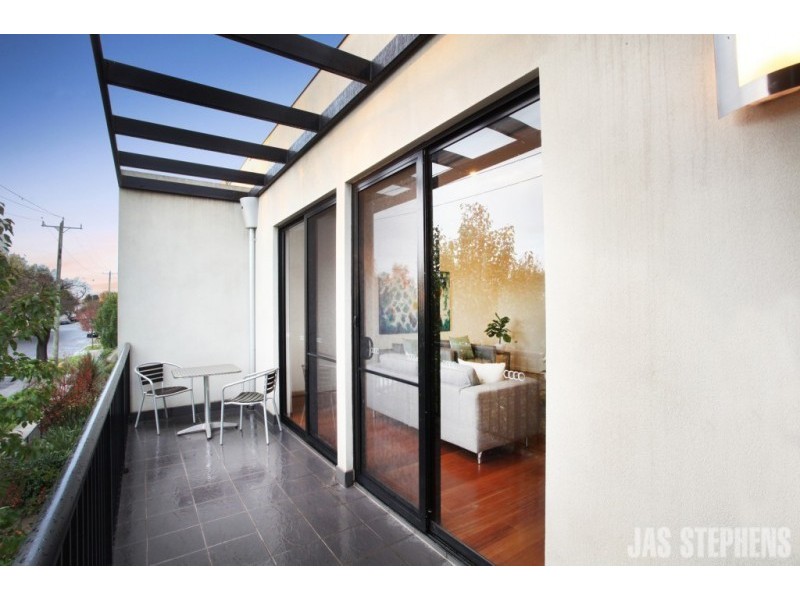 39 Warleigh Road, Footscray VIC 3011