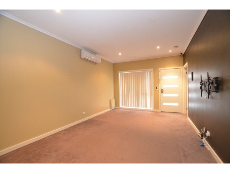 4/7 Mayne Street, Sunshine West VIC 3020