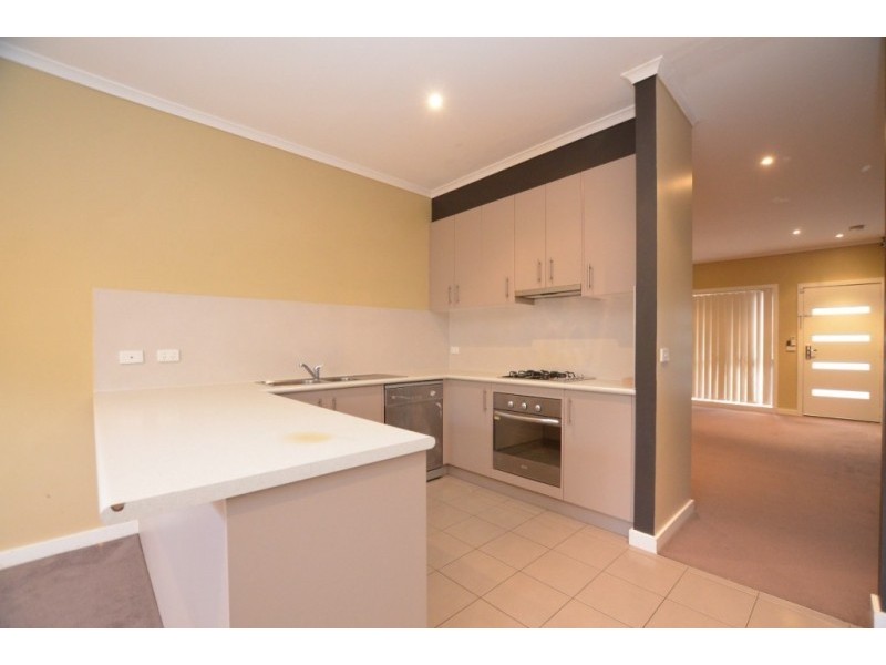4/7 Mayne Street, Sunshine West VIC 3020