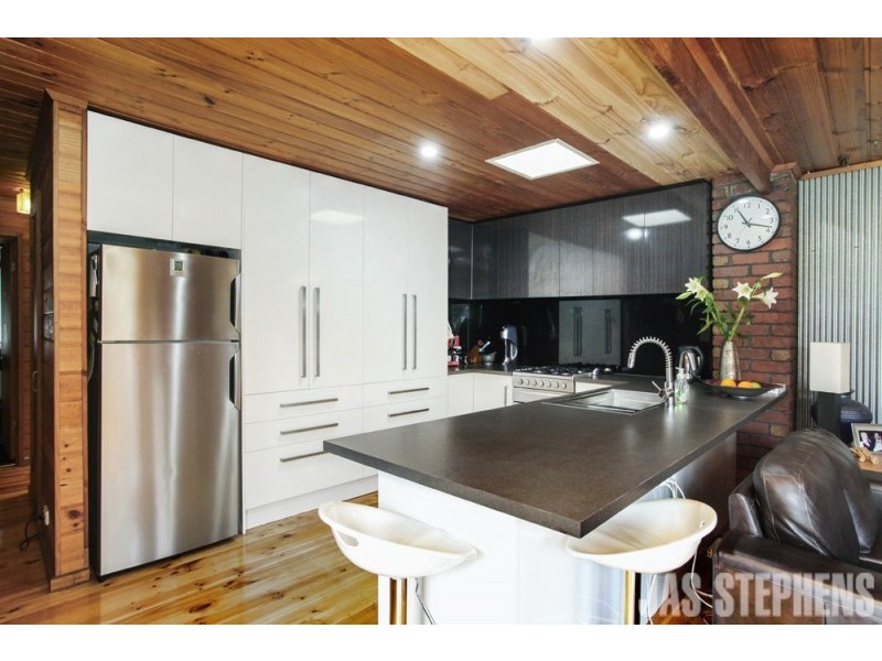 2/51 Castlemaine Street, Yarraville VIC 3013