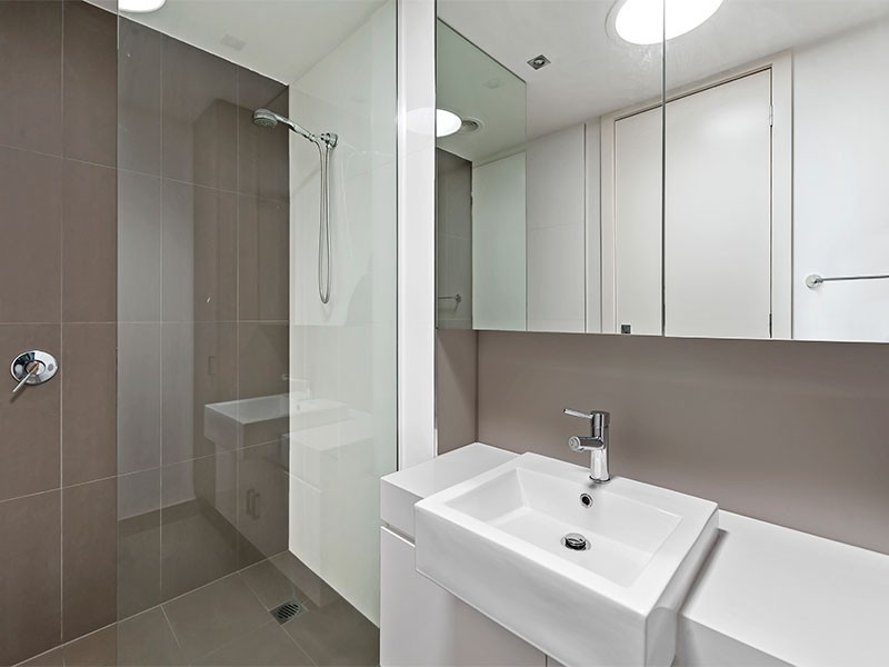 12/42 Eucalyptus Drive, Maidstone VIC 3012