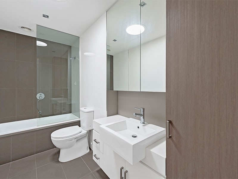 12/42 Eucalyptus Drive, Maidstone VIC 3012