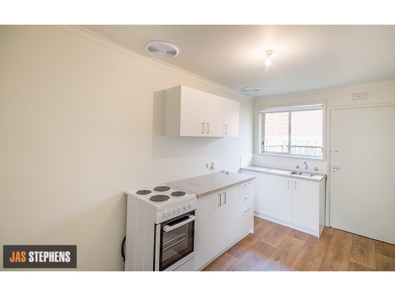 1/19 Saltley Street, South Kingsville VIC 3015