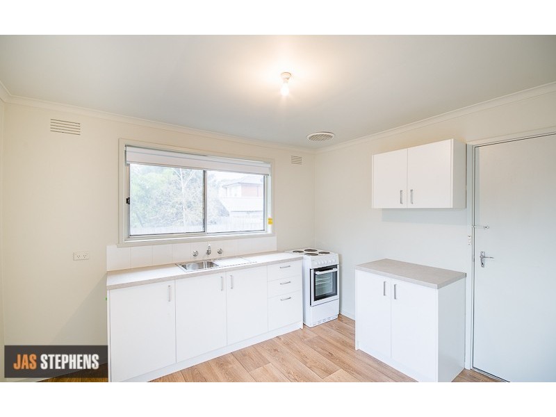 4/19 Saltley Street, South Kingsville VIC 3015