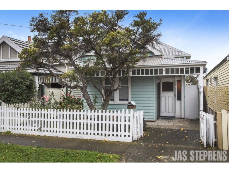 6 Oakbank Street, Newport VIC 3015