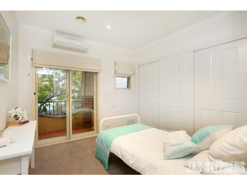 70 Station Road, Seddon VIC 3011