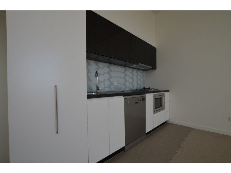 105/64 Cross Street, Footscray VIC 3011