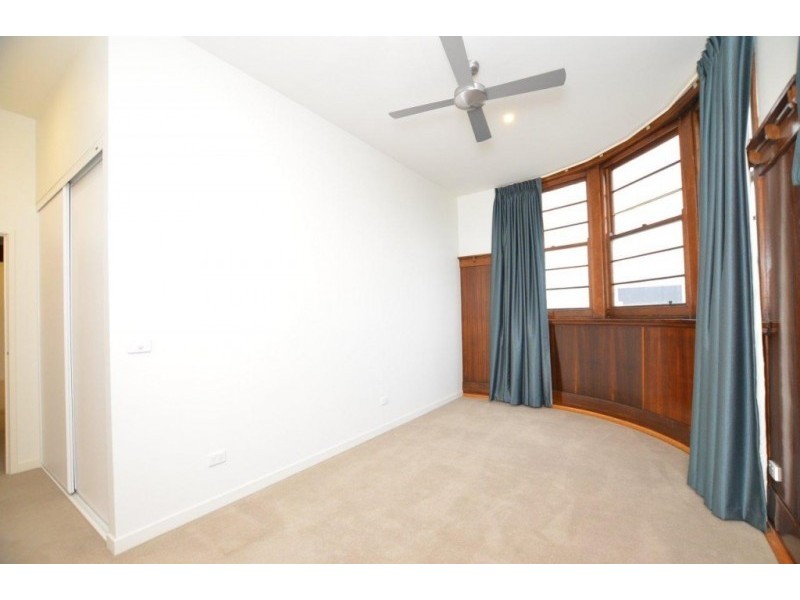 105/64 Cross Street, Footscray VIC 3011