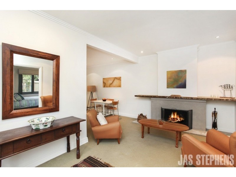 10 Gladstone Street, Yarraville VIC 3013