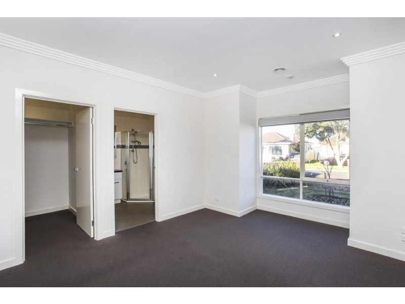 1/18-20 Marigold Avenue, Altona North VIC 3025