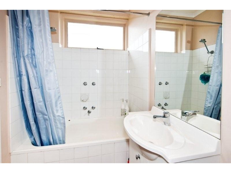 6/17 Kingsville Street, Kingsville VIC 3012