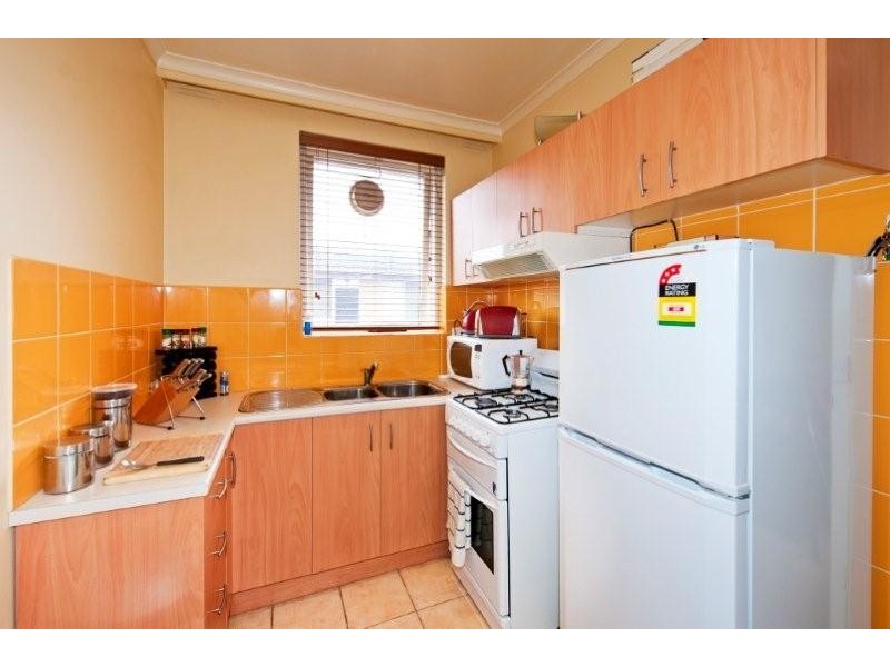 6/17 Kingsville Street, Kingsville VIC 3012