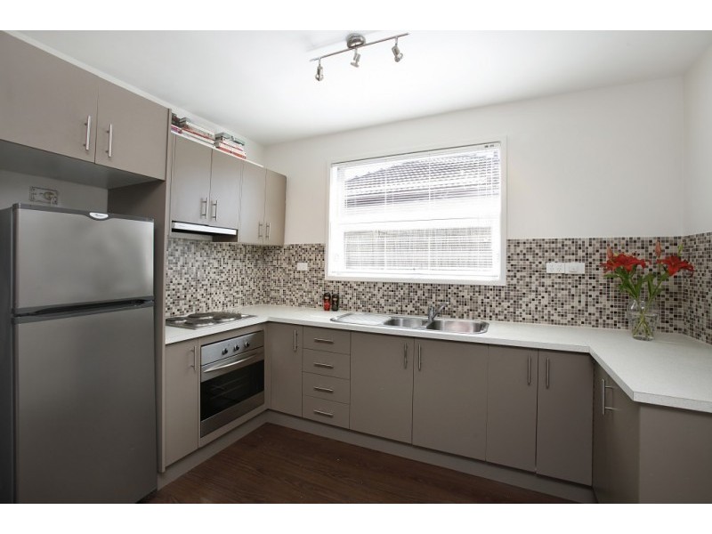 4/114 Commercial Road, Footscray VIC 3011