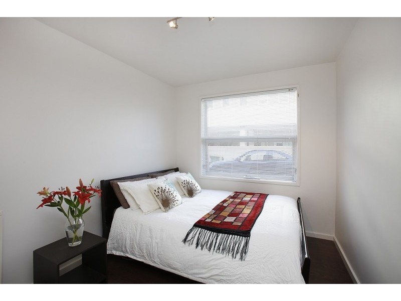 4/114 Commercial Road, Footscray VIC 3011