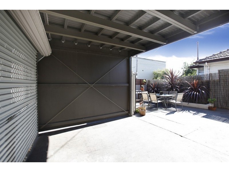 4/114 Commercial Road, Footscray VIC 3011