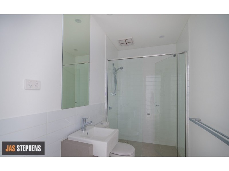 4/25 Somerville Road, Yarraville VIC 3013