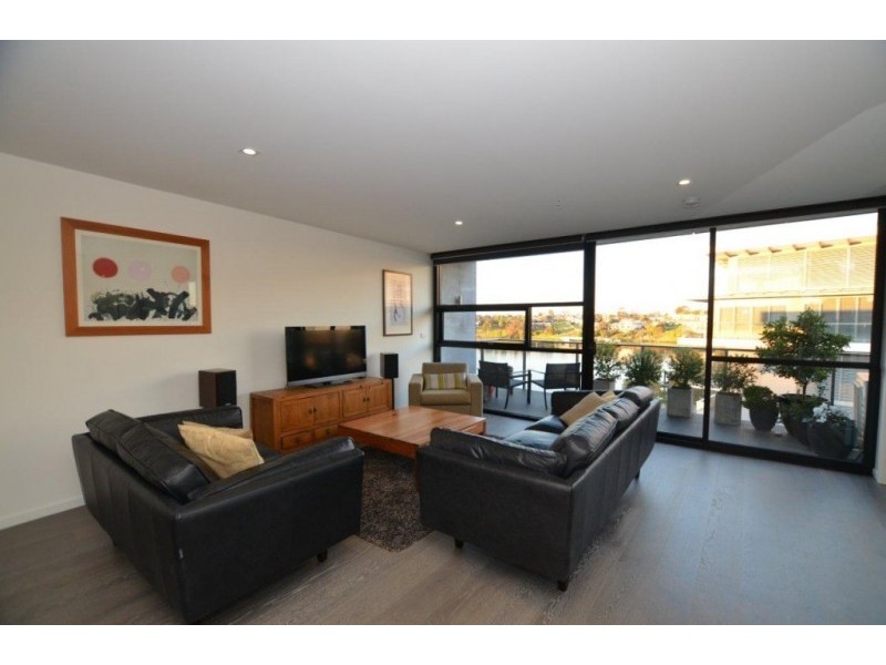 11/33 Cumberland Drive, Maribyrnong VIC 3032