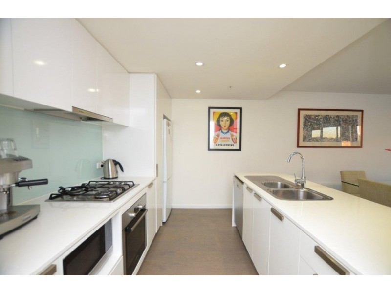 11/33 Cumberland Drive, Maribyrnong VIC 3032