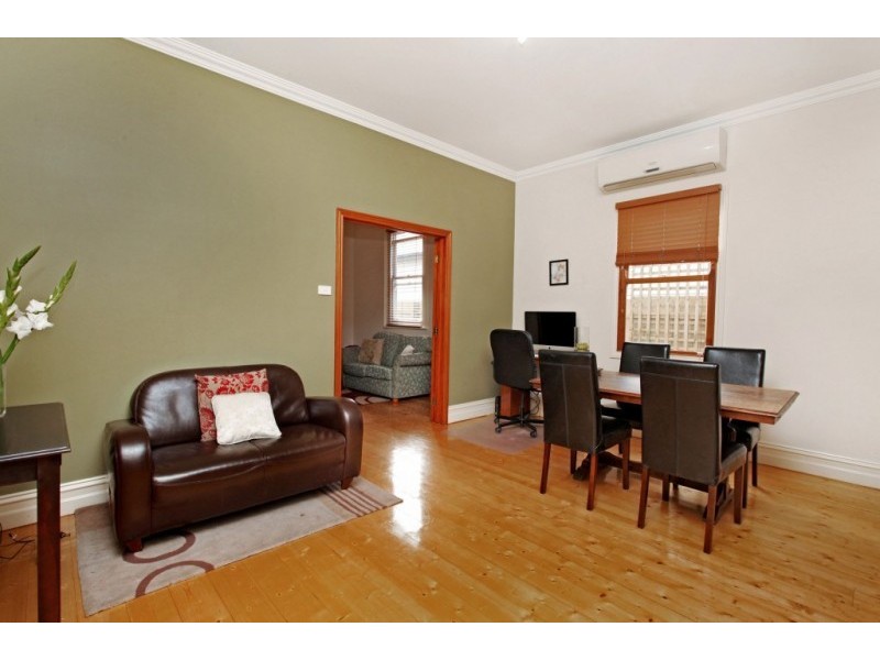 55 Kingsville St, Kingsville VIC 3012