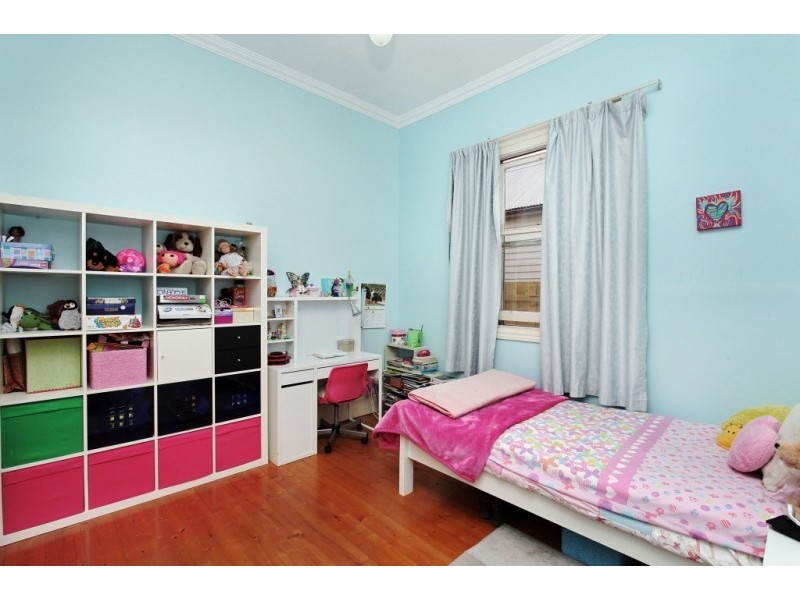 55 Kingsville St, Kingsville VIC 3012