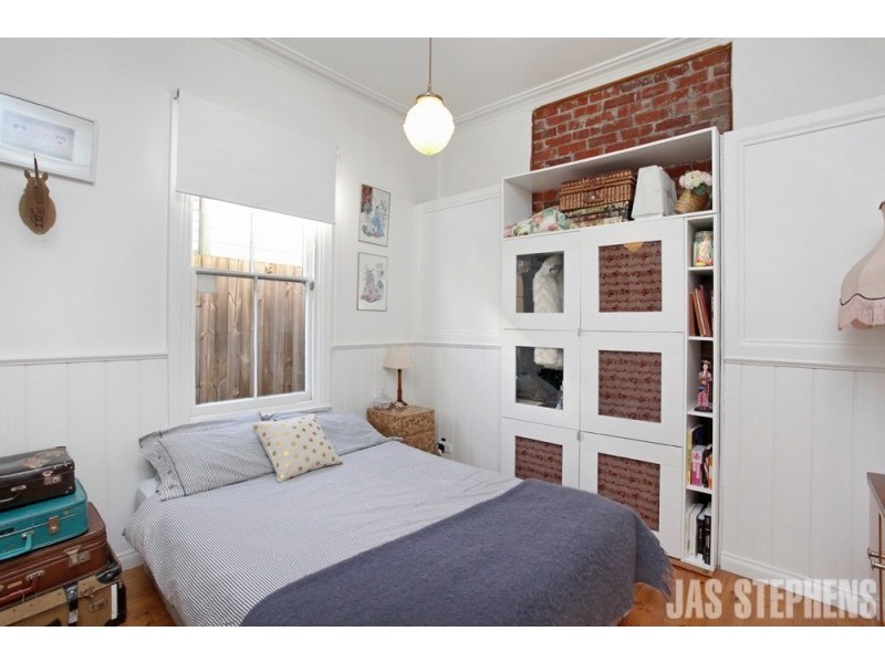 24 Windsor St, Footscray VIC 3011