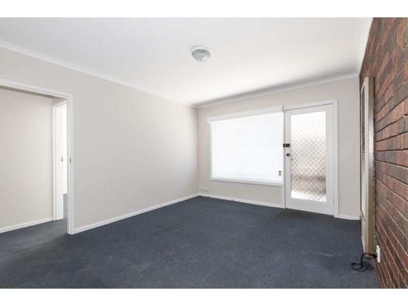 6/50 Bayview Road, Seddon VIC 3011