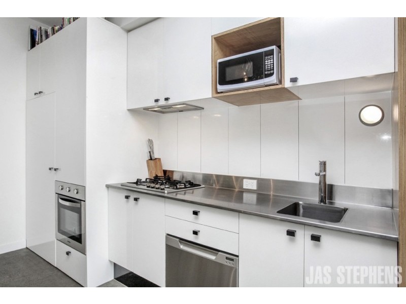 204/2 Alexander Street, Seddon VIC 3011