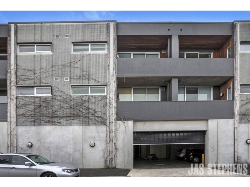 204/2 Alexander Street, Seddon VIC 3011