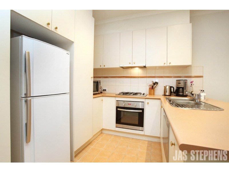 6/9 Mary Street, Footscray VIC 3011