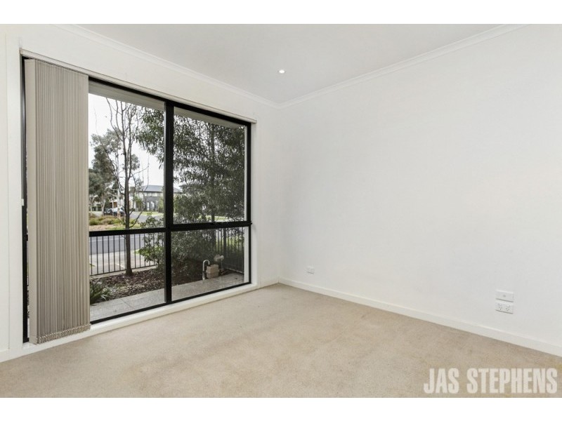 20 McDougall Drive, Footscray VIC 3011