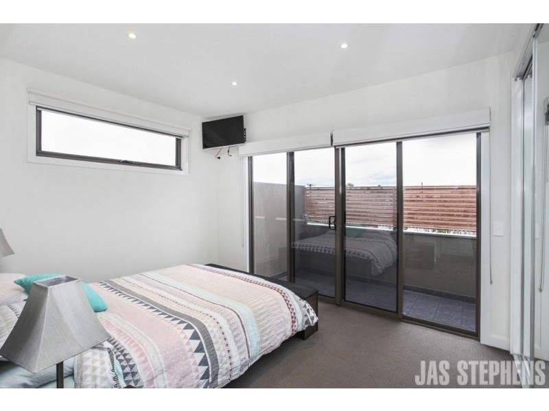 20 Scott Street, Seddon VIC 3011