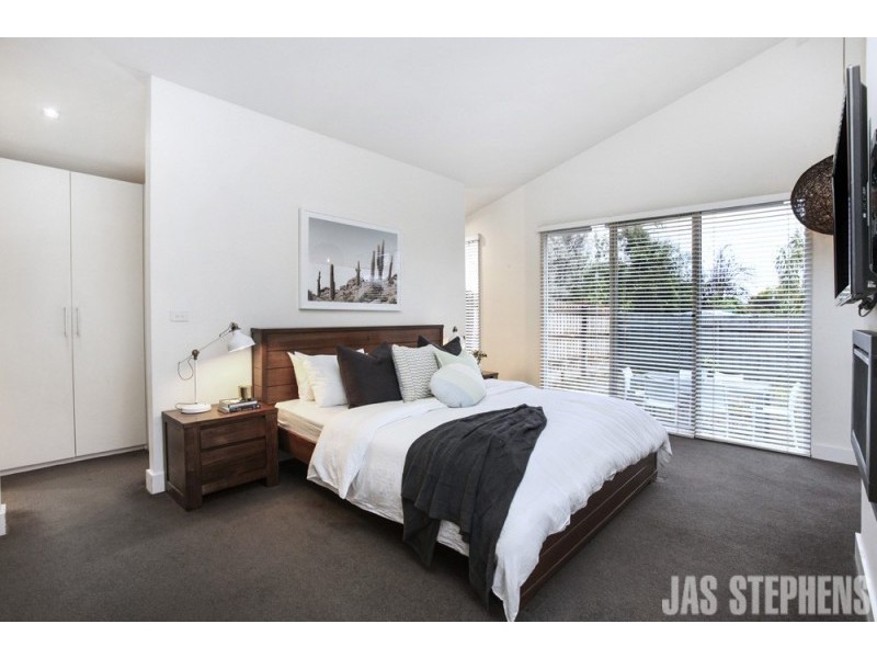 13 Benbow Street, Yarraville VIC 3013