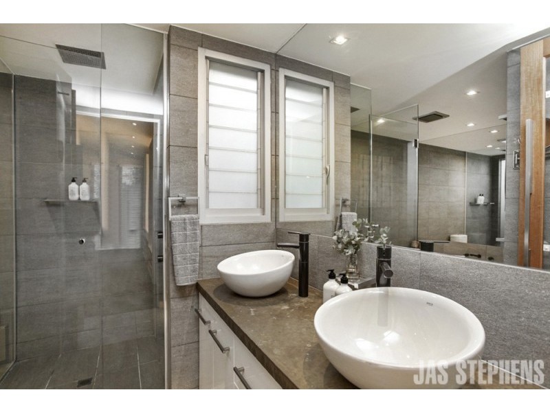 13 Benbow Street, Yarraville VIC 3013