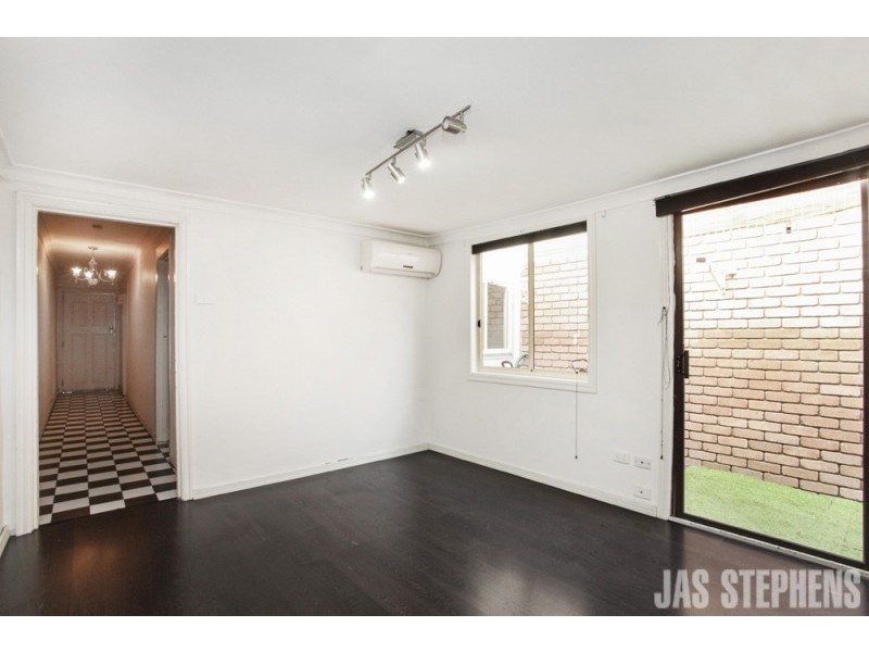 37 Napier Street, Footscray VIC 3011