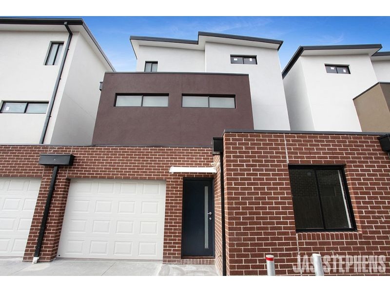 2/357 Geelong Road, Kingsville VIC 3012