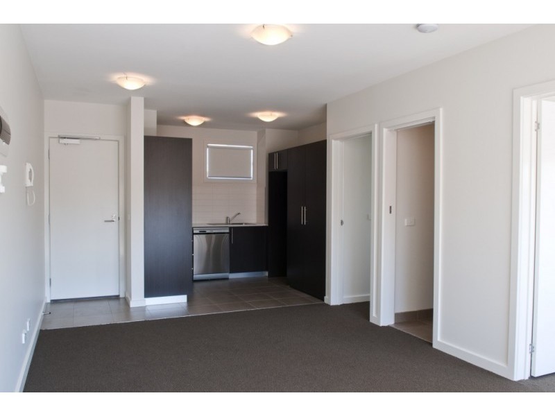 2/24 Empire Street, Footscray VIC 3011