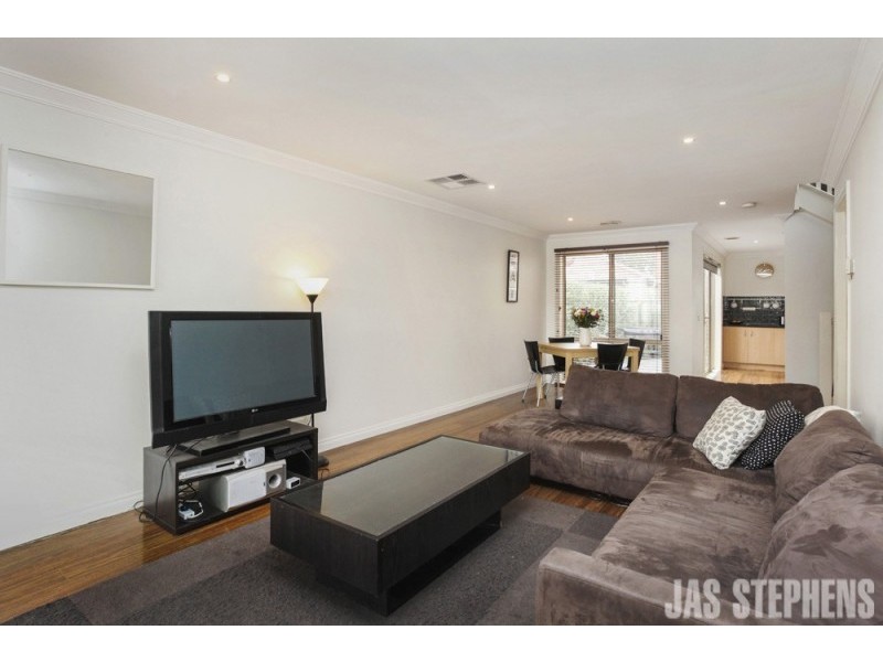 9 Norfolk Street, Maidstone VIC 3012