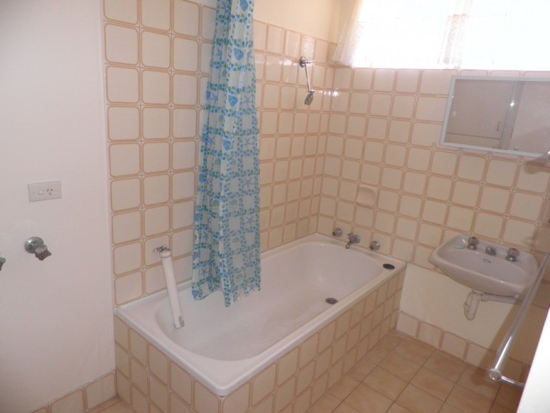 8/36 Edgar Street, Kingsville VIC 3012