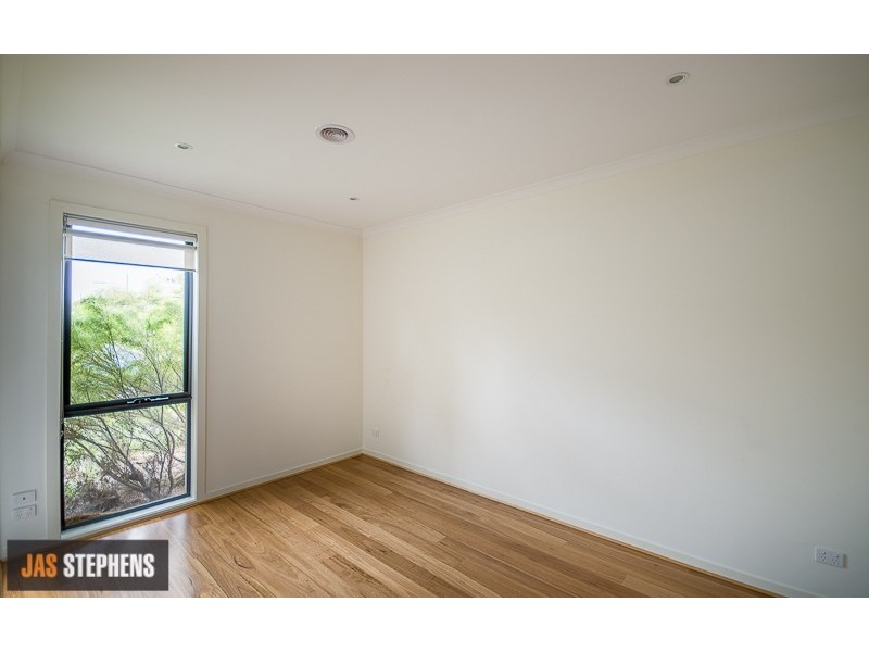 72 McDougall Drive, Footscray VIC 3011