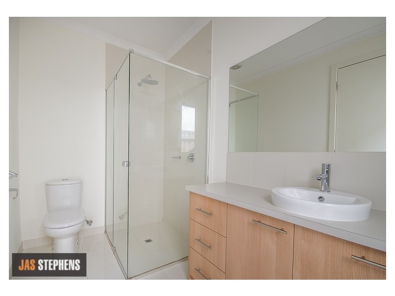 72 McDougall Drive, Footscray VIC 3011