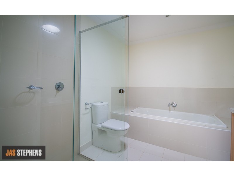 72 McDougall Drive, Footscray VIC 3011