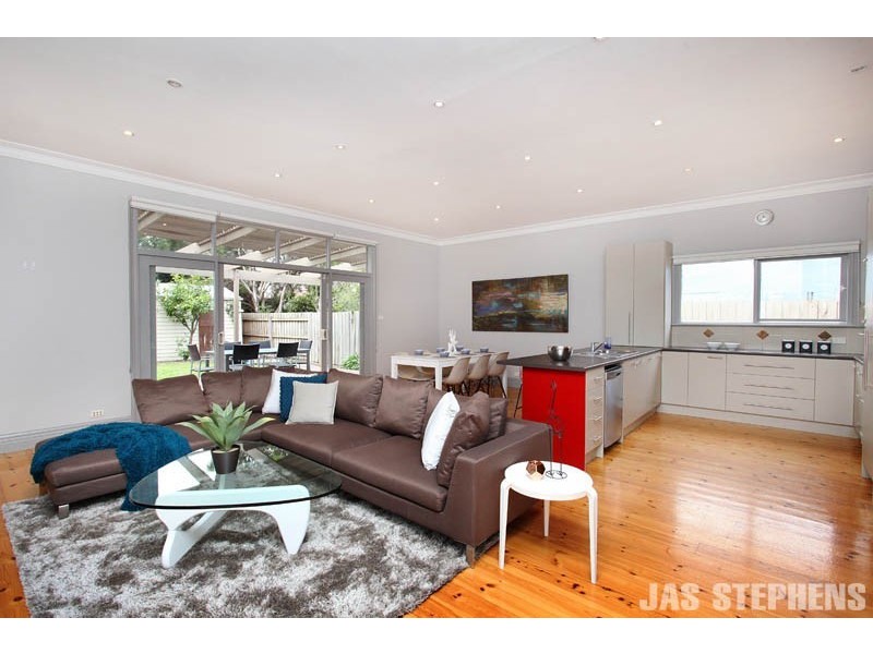 11 Thomas Street, Yarraville VIC 3013