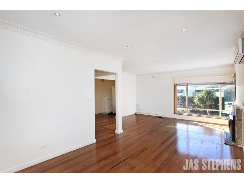 1A Clarendon Parade, West Footscray VIC 3012