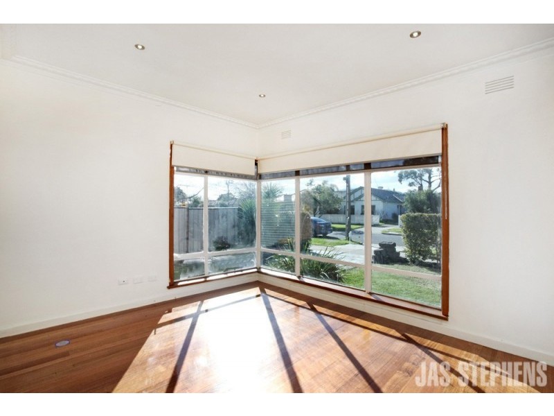 1A Clarendon Parade, West Footscray VIC 3012