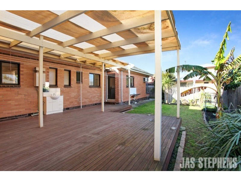 1A Clarendon Parade, West Footscray VIC 3012