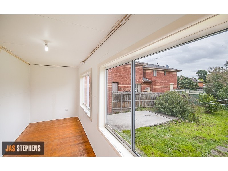 19 Anderson Road, Sunshine VIC 3020