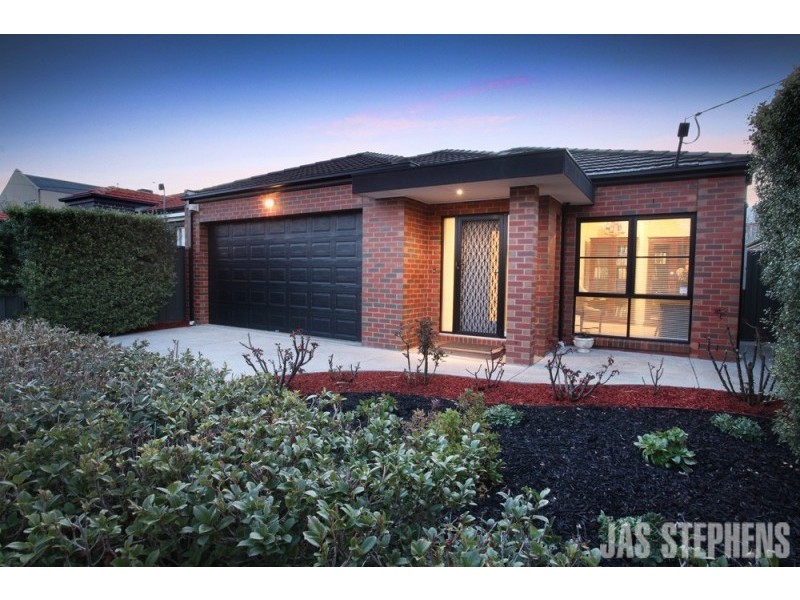 9/24 Dongola Road, West Footscray VIC 3012
